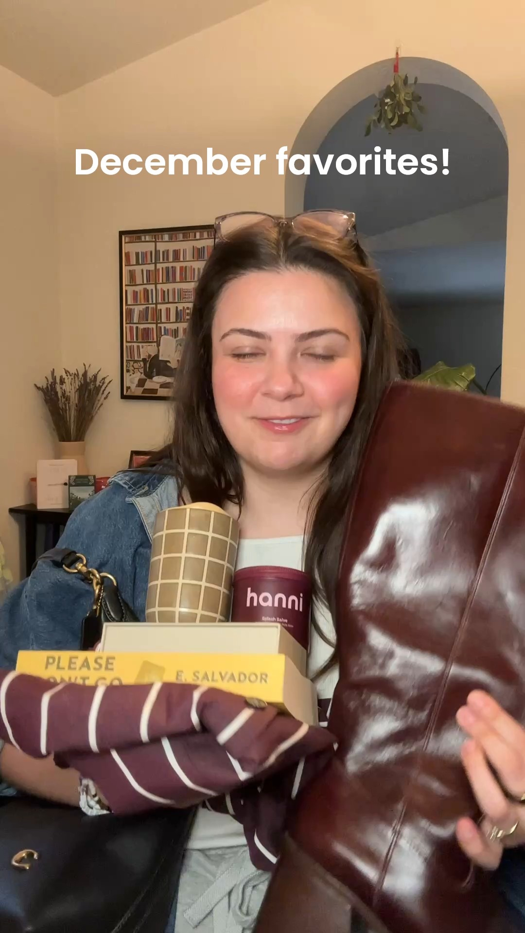 My December favorites have some brand new items and some returning favorites! Burgundy has been a favorite color of mine if you can’t tell by this video 😋 Products mentioned:
@Vince Camuto Sangeti Wide Calf boots 
@Coach Juliet Should Bag (38)
@madewell straight hem shirt in poplin
@Anna Reding to-go cup! 
Please don’t go by E. Salvador
@SALT & STONE perfume discovery kit
@hanni smooth splash salve
@Ulta Beauty too cheeky stick in debut #decemberfavorites #productreview #skincarefavorites #workbag #widecalfboots 
 