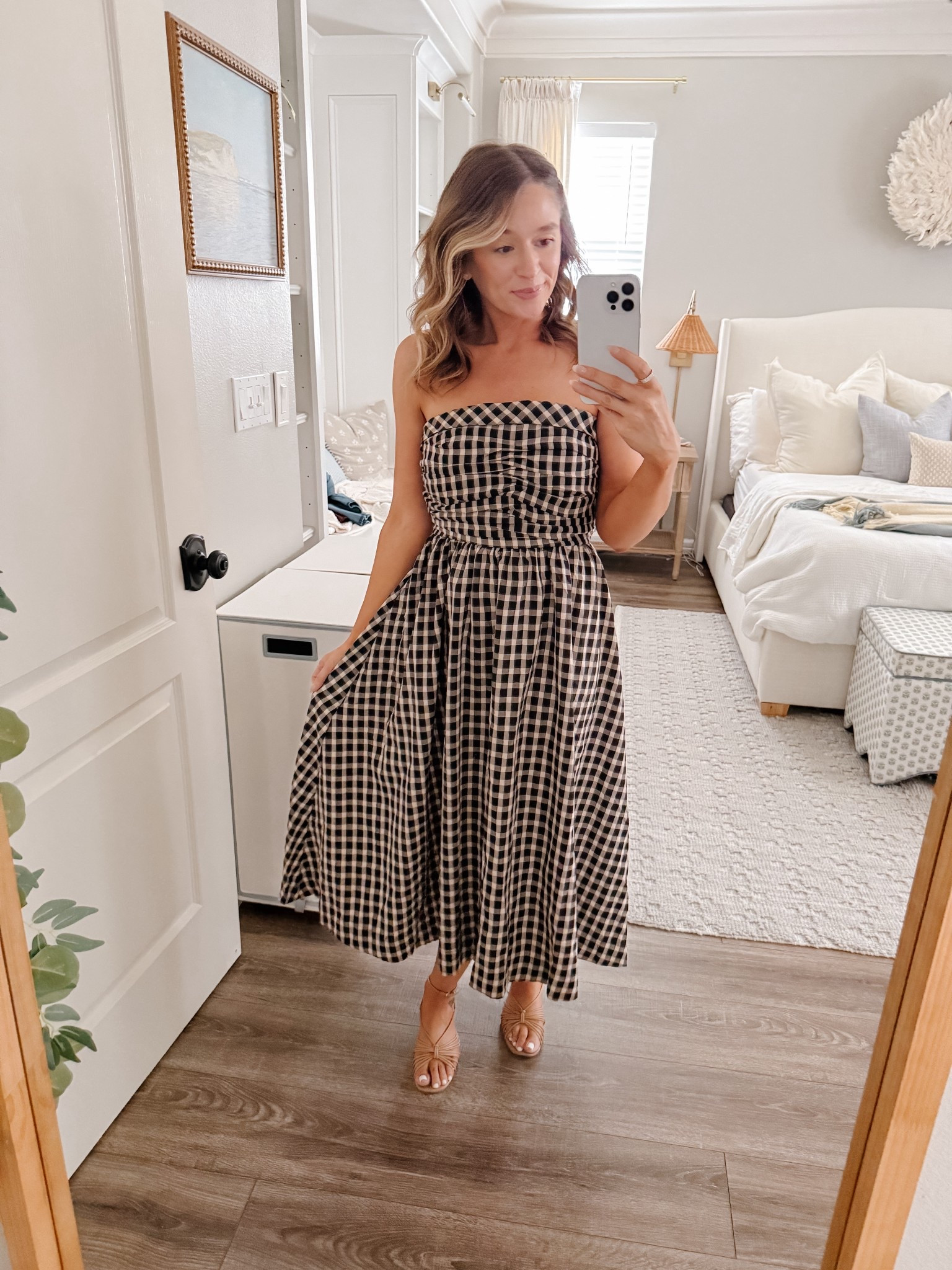 Beautiful fall gingham strapless dress 

#LTKWorkwear #LTKSeasonal