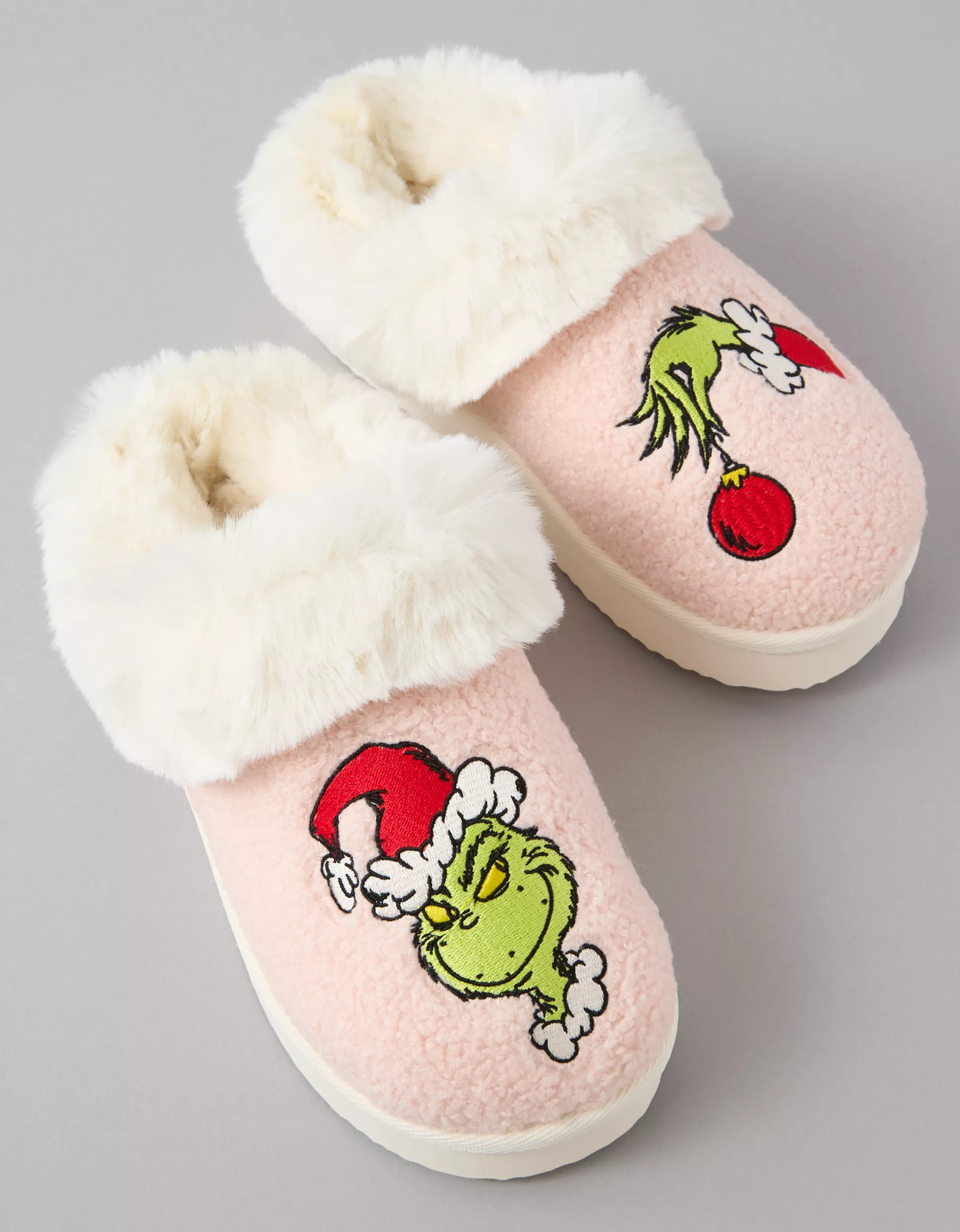 AE Grinch Scuff Slipper | American Eagle Outfitters (US & CA)