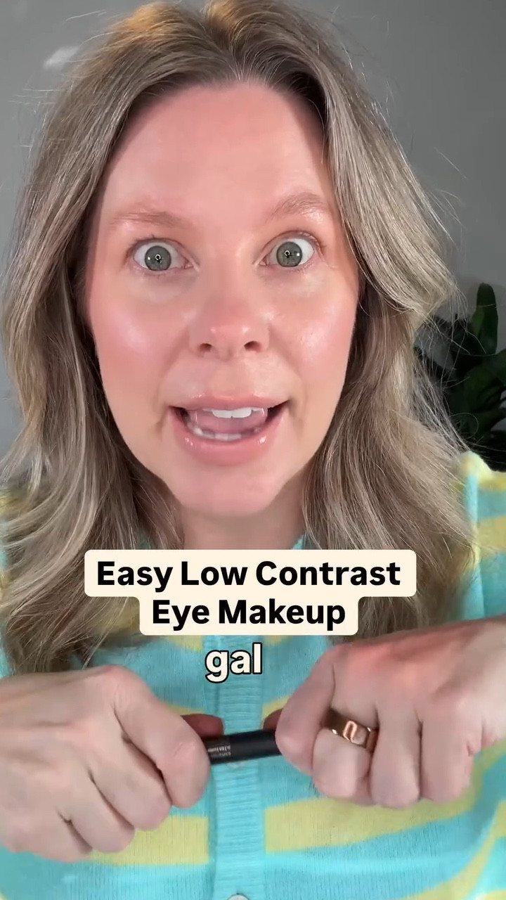Simple everyday eye makeup look that takes under 3 minutes! Sign me up! Perfect for anyone especially low contrast gals like me. Try it out and follow for more filter free easy makeup tips for women over 35. I'm using @lauramercier eyeshadow stick shade: Dune and @primeprometics mascara shade: mulberry. Happy to send these your way — just let me know in the comments! #lowcontrastmakeup #easyeyemakeup