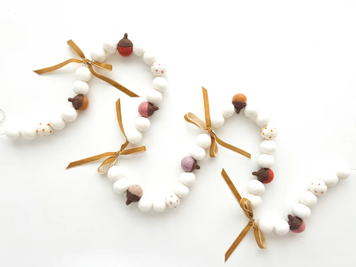 Fall Acorns with Velvet Bows Felt Ball Garland | Pearl & Jane
