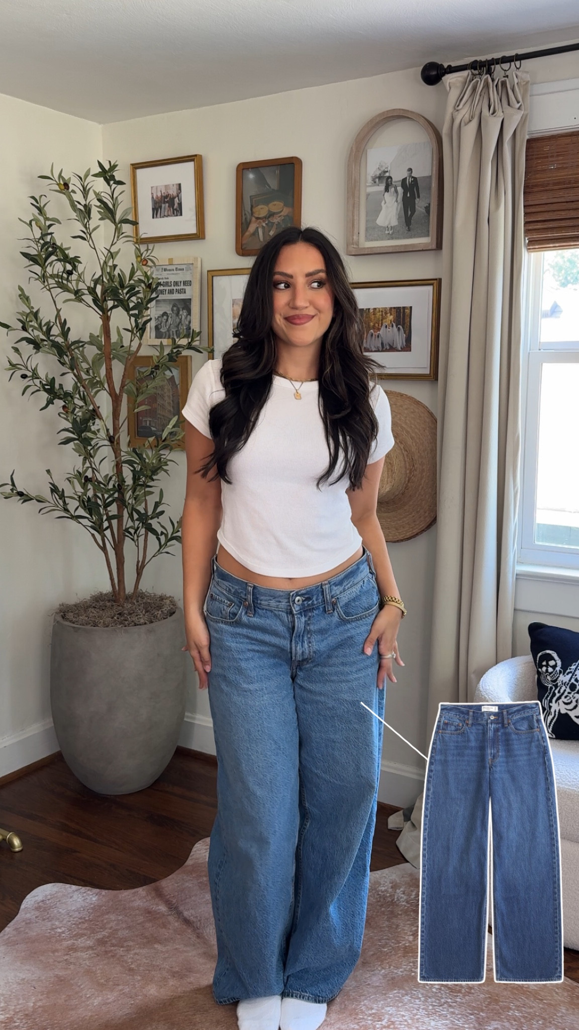 My fave pair of jeans right now! I size down to a 26 short, they do run big 

#LTKFallSale #LTKSeasonal