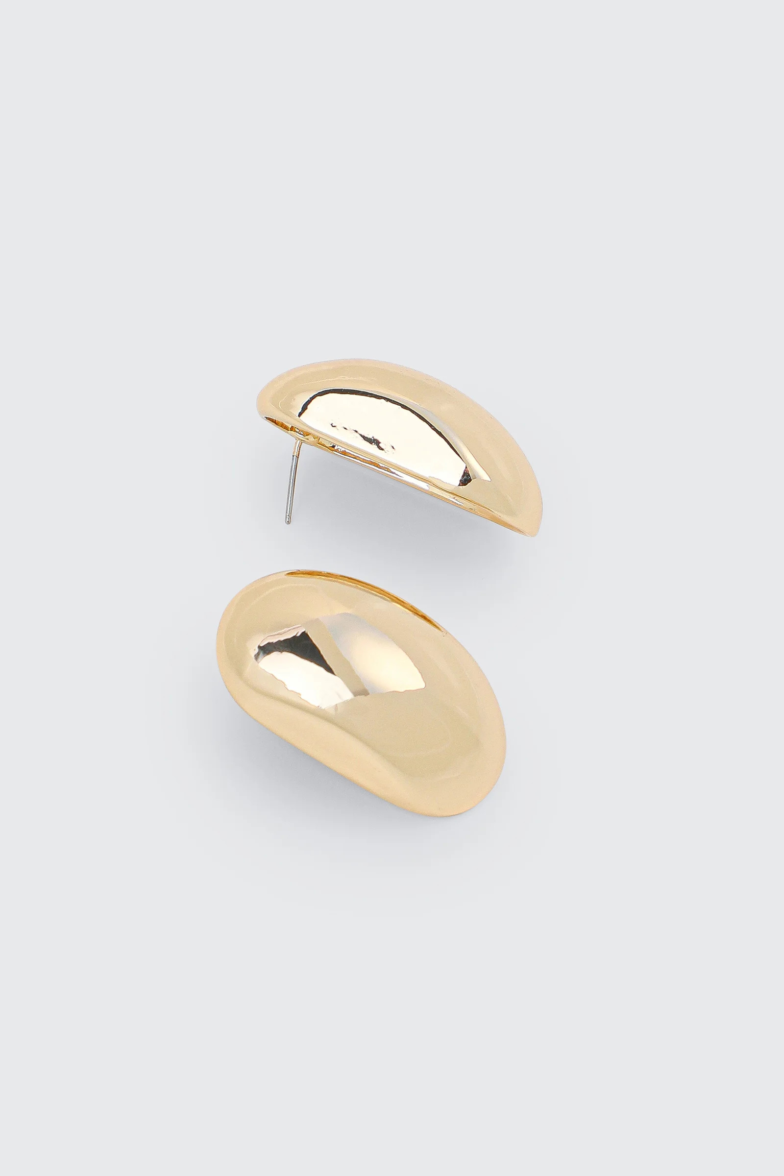 Chunky Oval Stud Earrings | Ardene