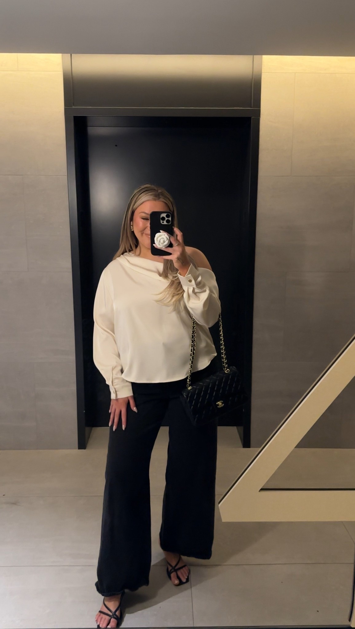 #LTKstyletip #LTKmidsize #LTKjeans