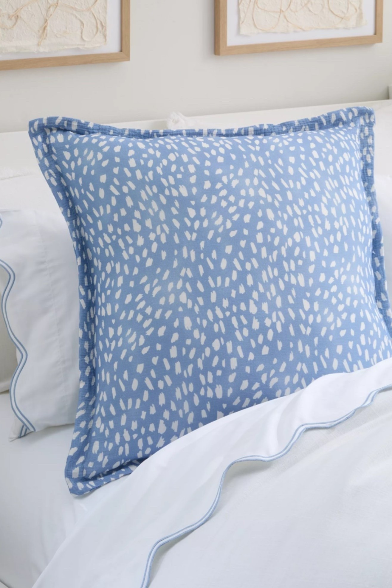 Ballard Designs look for less // dupe alert!!! this is a new arrival and is so pretty! cant beat the sale price right now.


grandmillennial, grandmillennial home, dorm inspo, dorm decor, bedoroom inspo

#LTKSaleAlert #LTKHome