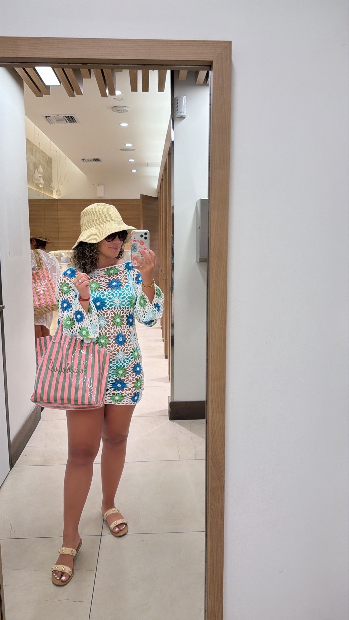 This coverup gets soo many compliments and looks just like a much higher priced one💙

TTS I’m wearing a small, if you want it oversized I would size up