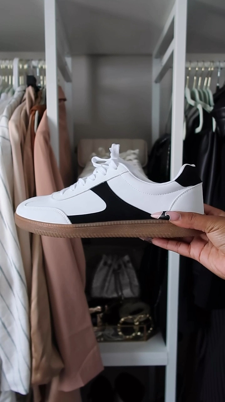 Walmart $19.99 Sneaker Haull

#LTKActive #LTKShoeCrush #LTKVideo