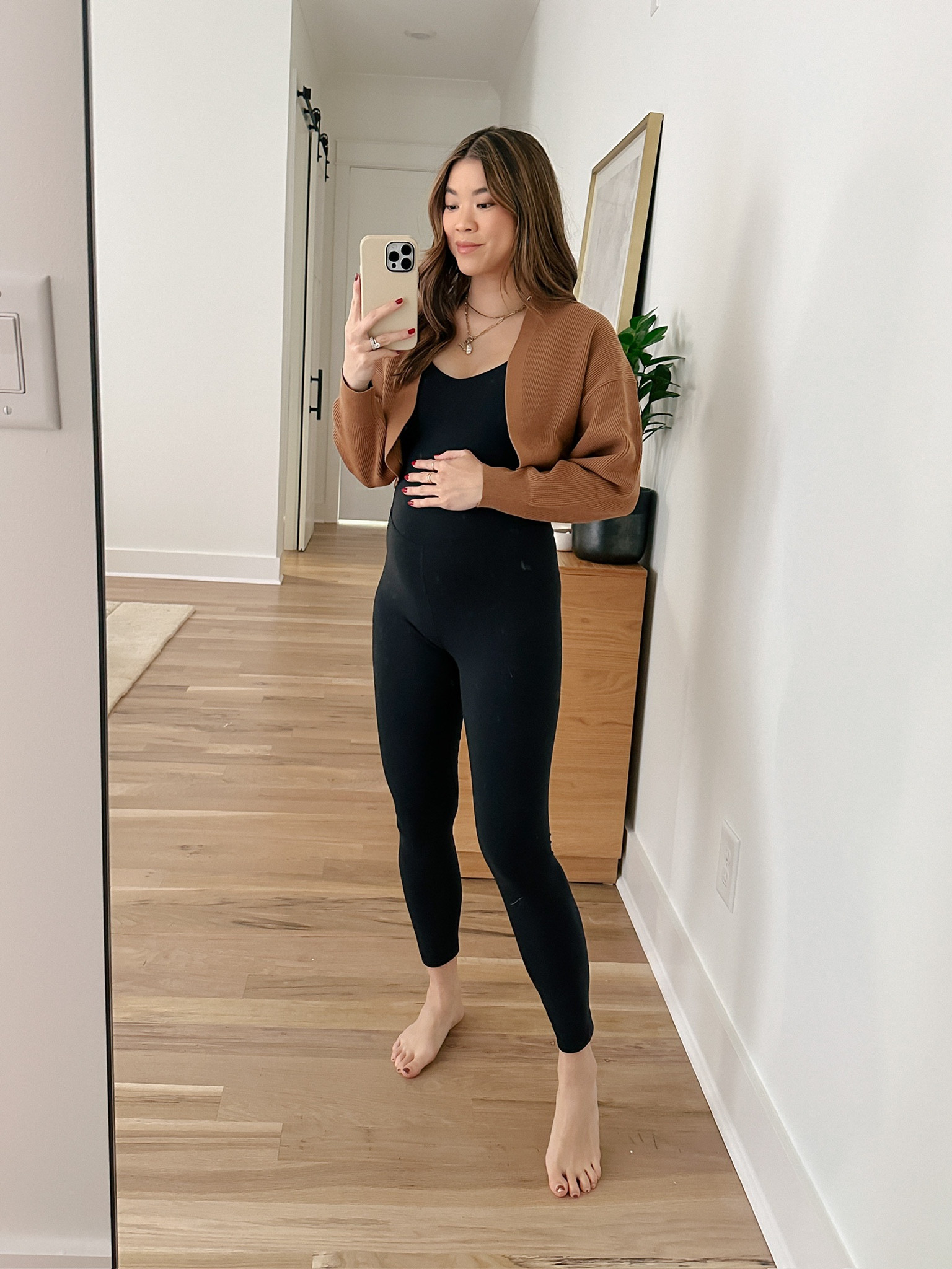 A perfect throw on cardigan!

vacation outfits, winter outfit, Nashville outfit, winter outfit inspo, family photos, maternity, ltkbump, bumpfriendly, pregnancy outfits, maternity outfits, gifts for her, gift guide

#LTKfitness #LTKbump #LTKSeasonal