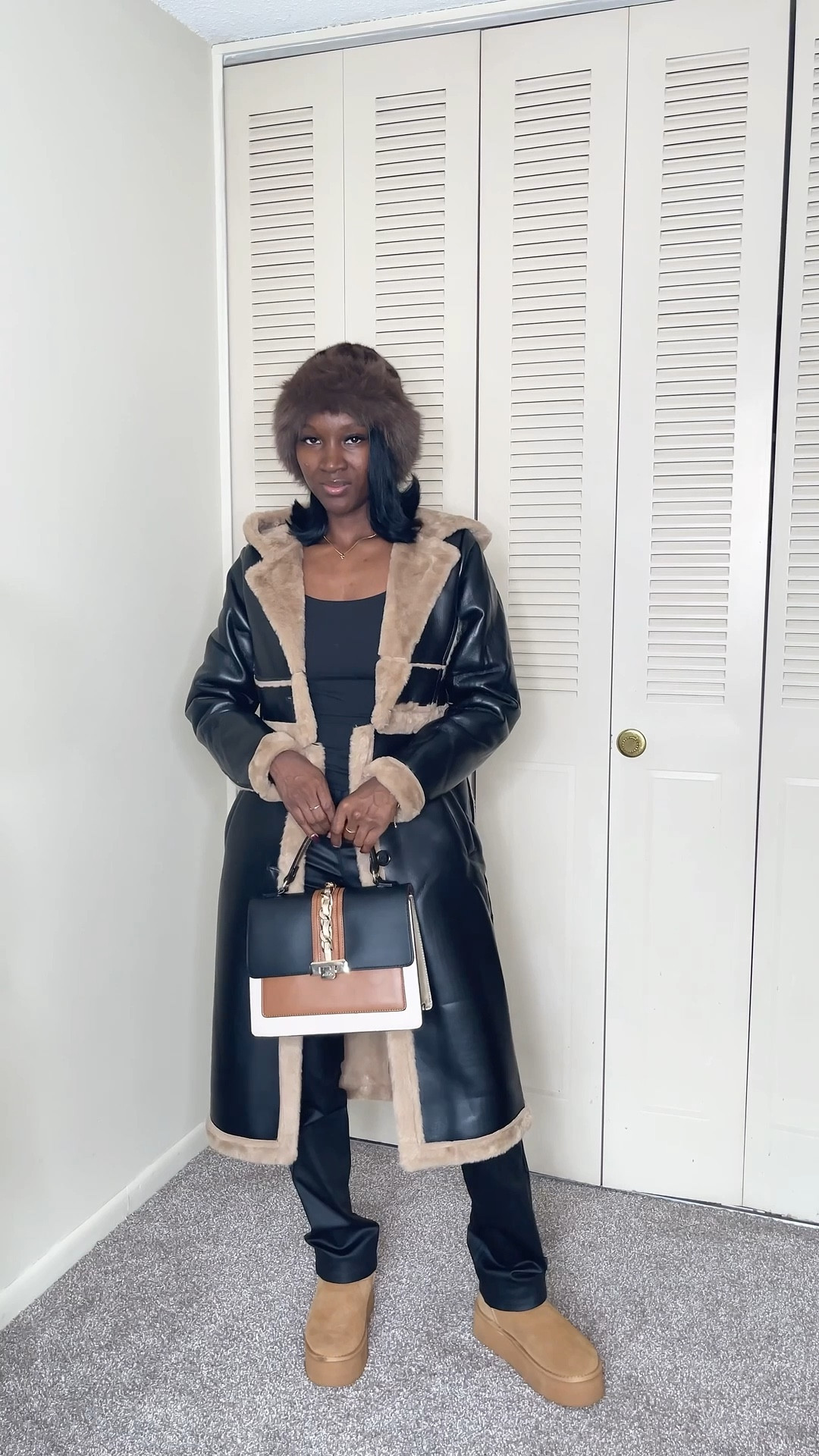 Brown and black outfit inspo

#LTKootd #LTKFindsUnder100 #LTKFindsUnder50
