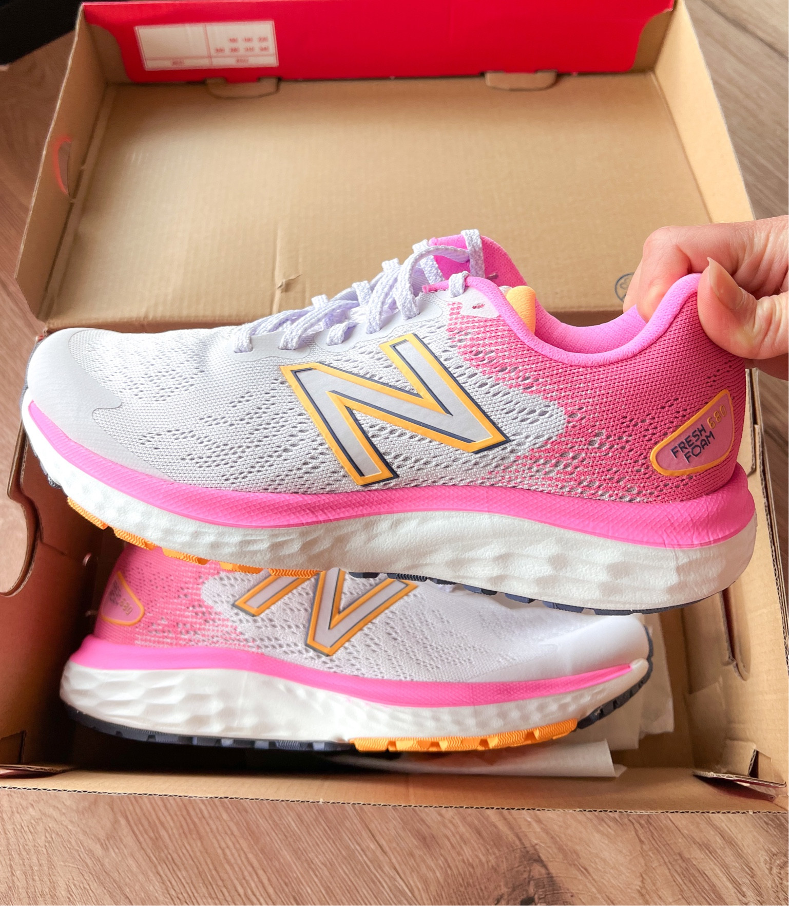 New Balance stunning shoes. These are so comfortable and lightweight!

Pink shoes

#LTKshoecrush #LTKunder100 #LTKFind