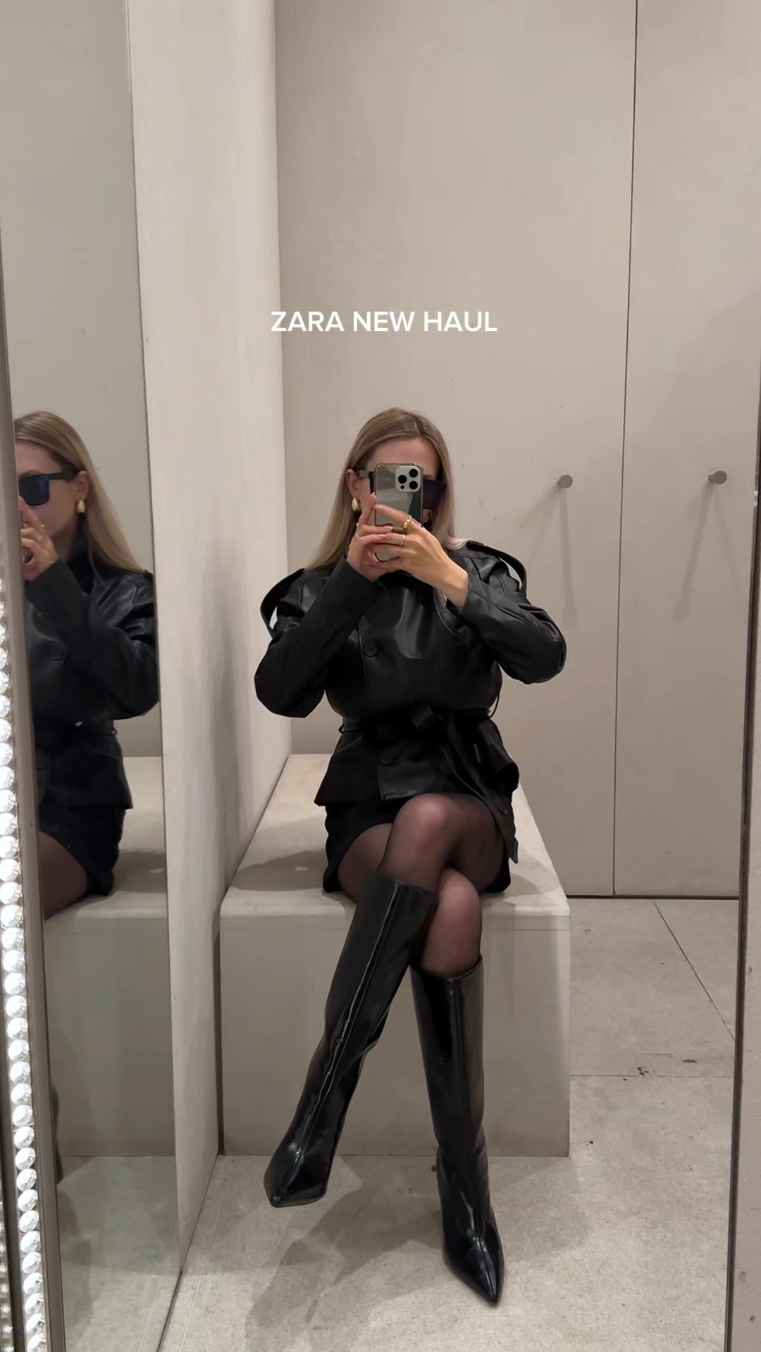 Zara giving YSL vibes 🖤

Jacket Ref: 4749/743
Boots Ref: 3022/610/800

Find more in my IG: @imirynaaa 

#zarafinds #zarahaul #ootd #fashion #totalblack 

#LTKBeauty #LTKStyleTip #LTKFindsUnder100