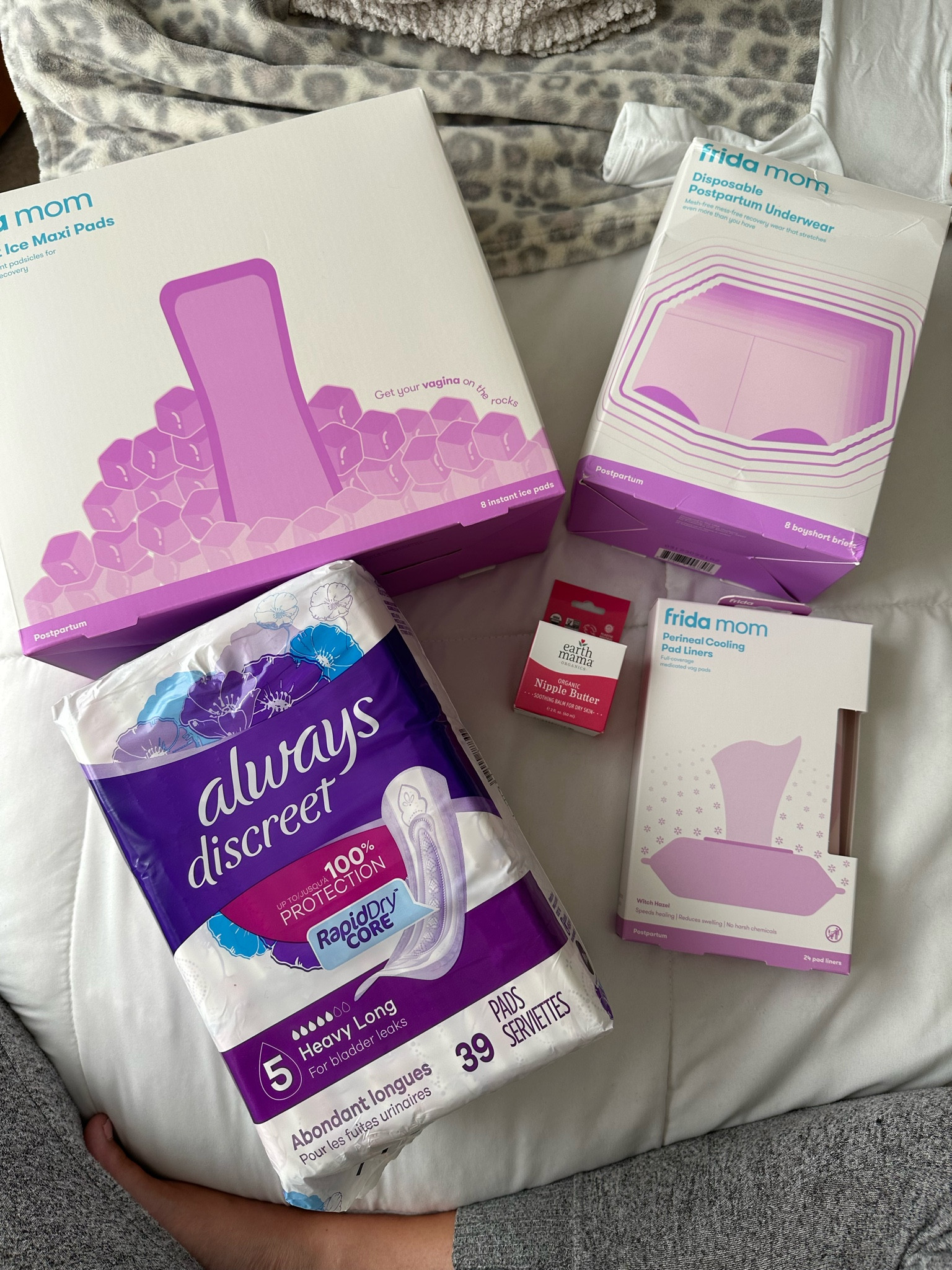 36 weeks this Wednesday which means we are packing bags and doing last minute baby prep.🫶🏻 I plan to do a full post and share everything baby soon but in the meantime, my most recent purchases are linked!

Postpartum recovery, maternity, hospital bag, Frida mom, new mom, baby registry, nursery, nursing 

#LTKbump #LTKbaby