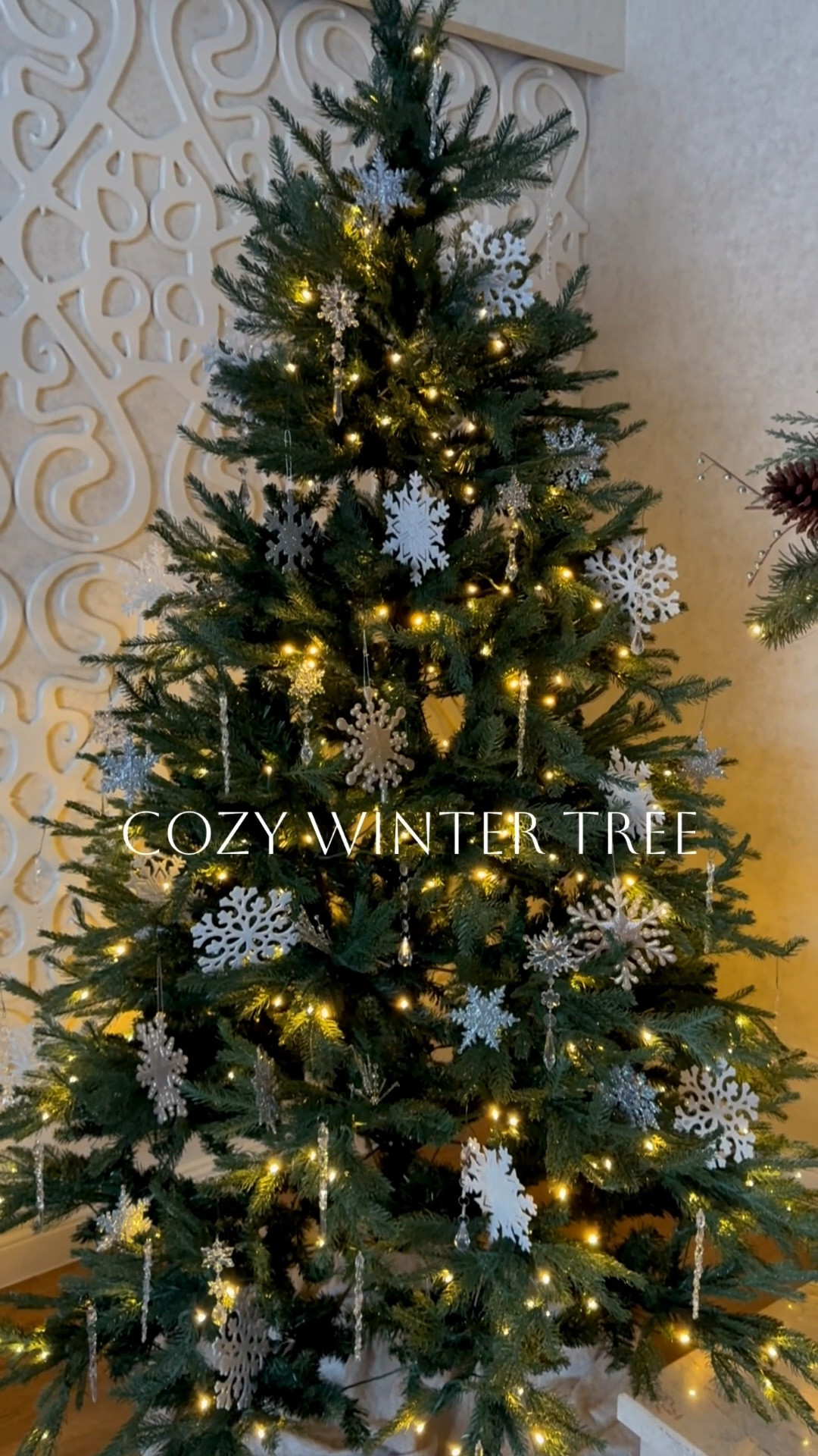 We turned our Christmas tree into a winter tree using snowflakes, icicles and silver picks 

#LTKFindsUnder50 #LTKSeasonal #LTKHome