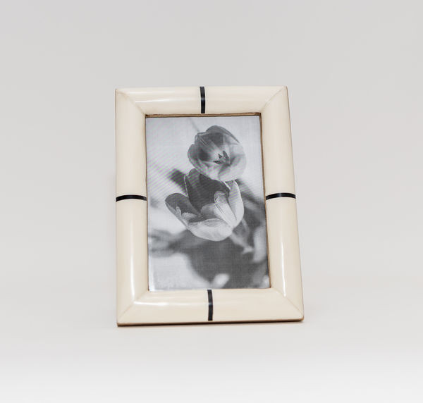 Omari Black & White Bone Photo Frame | Scout & Nimble