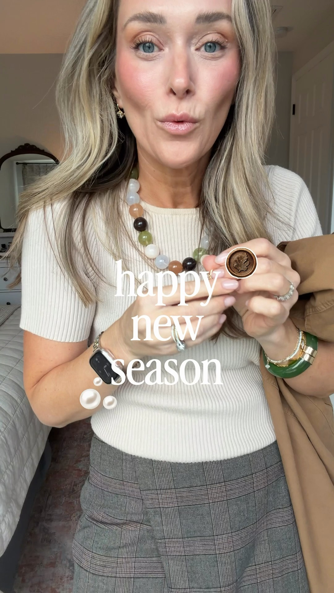 Happy first day of fall! 🍂🤎 A little date-night outfit with the Amazon and Old Navy basics I keep reaching for. Classic pieces I’ll be wearing all season.
fall date night outfit, Amazon fashion finds, Old Navy finds, classic fall style, wardrobe basics, everyday outfit, fall outfit ideas