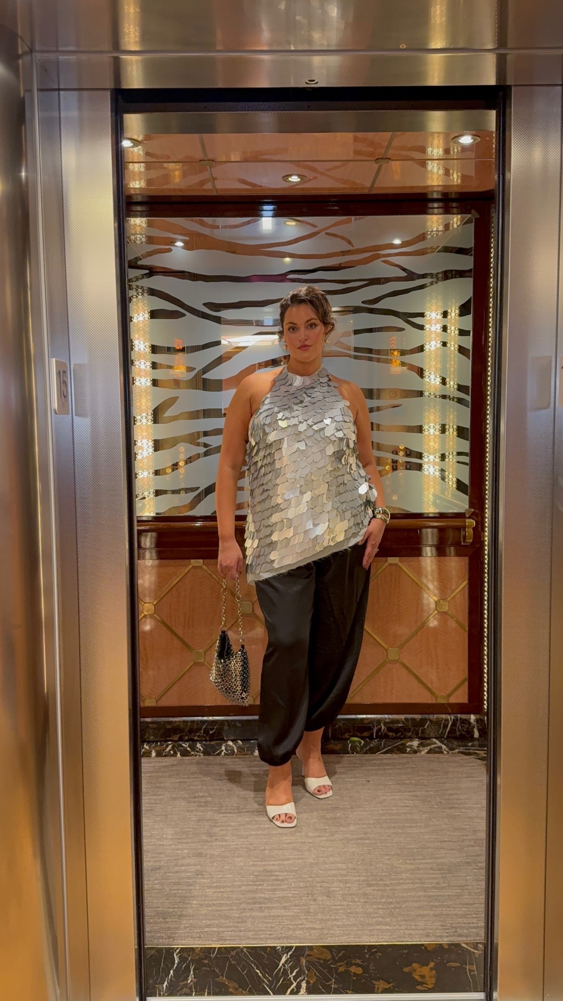 cruise night look

#LTKTravel #LTKFindsUnder100 #LTKSeasonal