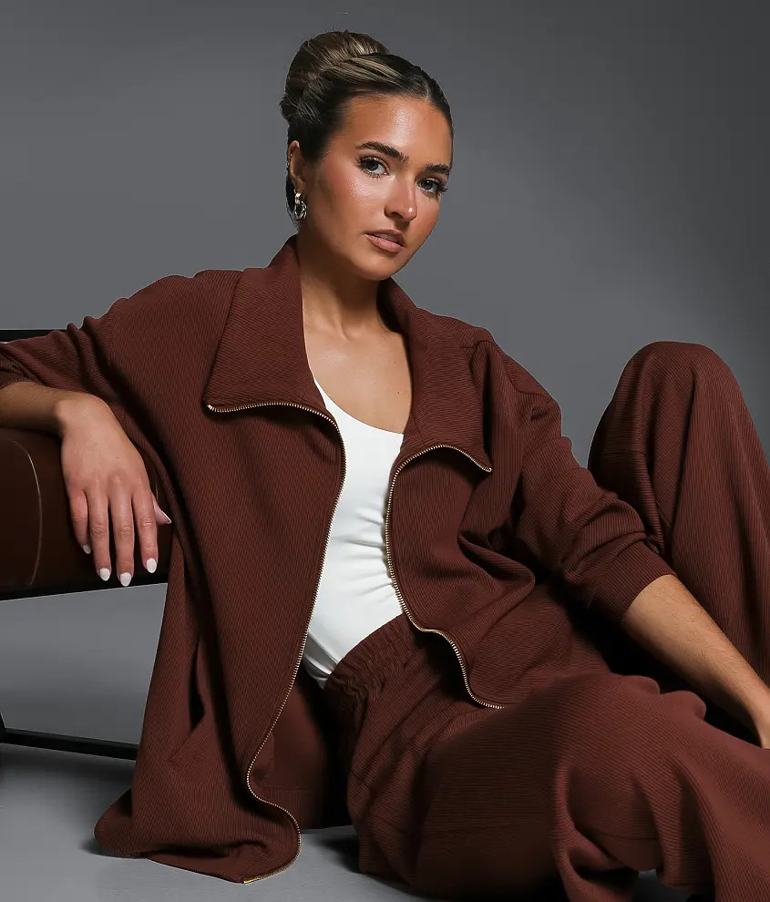 Ribbed Jacket | Buckle