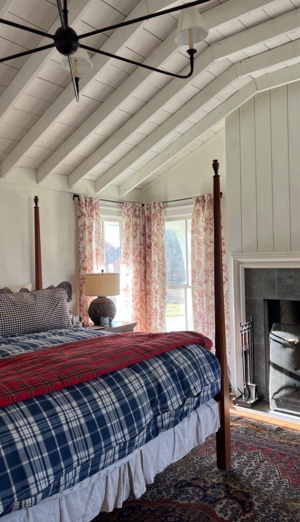 Bedroom details. Bedding and my favorite pillows!

#LTKselfcare #LTKHome #LTKOver40