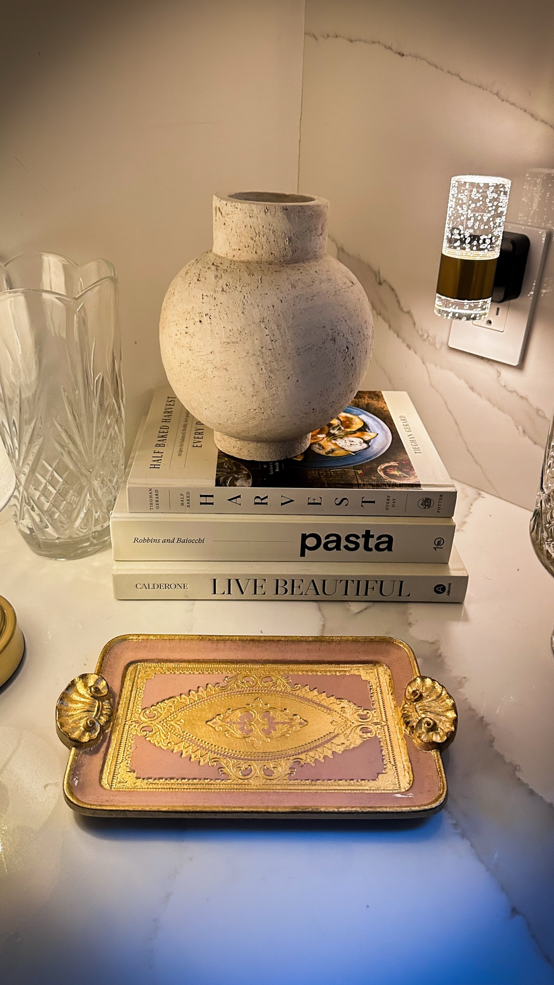 The Prettiest French Style Vintage Tray and the 3 ways I styled it 


Amazon finds, French inspired, vintage tray, home decor , home styling , tray styling 

#LTKSeasonal #LTKHome #LTKStyleTip