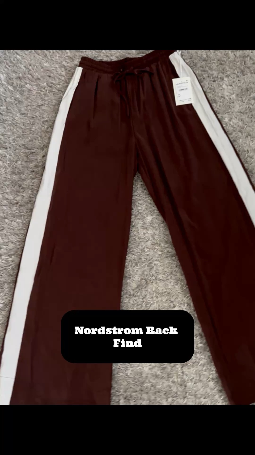 Just picked these up at Nordstrom Rack yesterday while browsing. And I’ll be wearing them immediately.

#Nordstromrack #widelegpants #springwardrobe



#LTKootd #LTKstorytime #LTKPetite