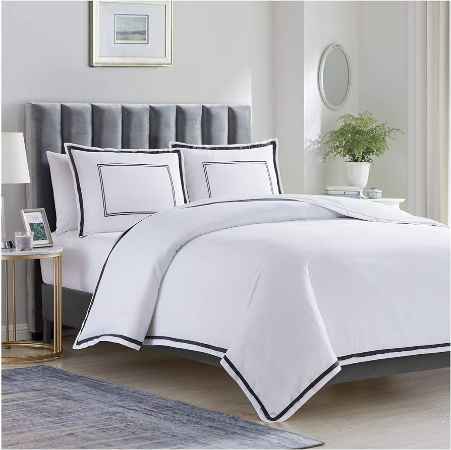 Mellanni Queen Duvet Cover Set - 5 PC Iconic Collection Bedding Set - Luxury, Extra Soft & Coolin... | Amazon (US)