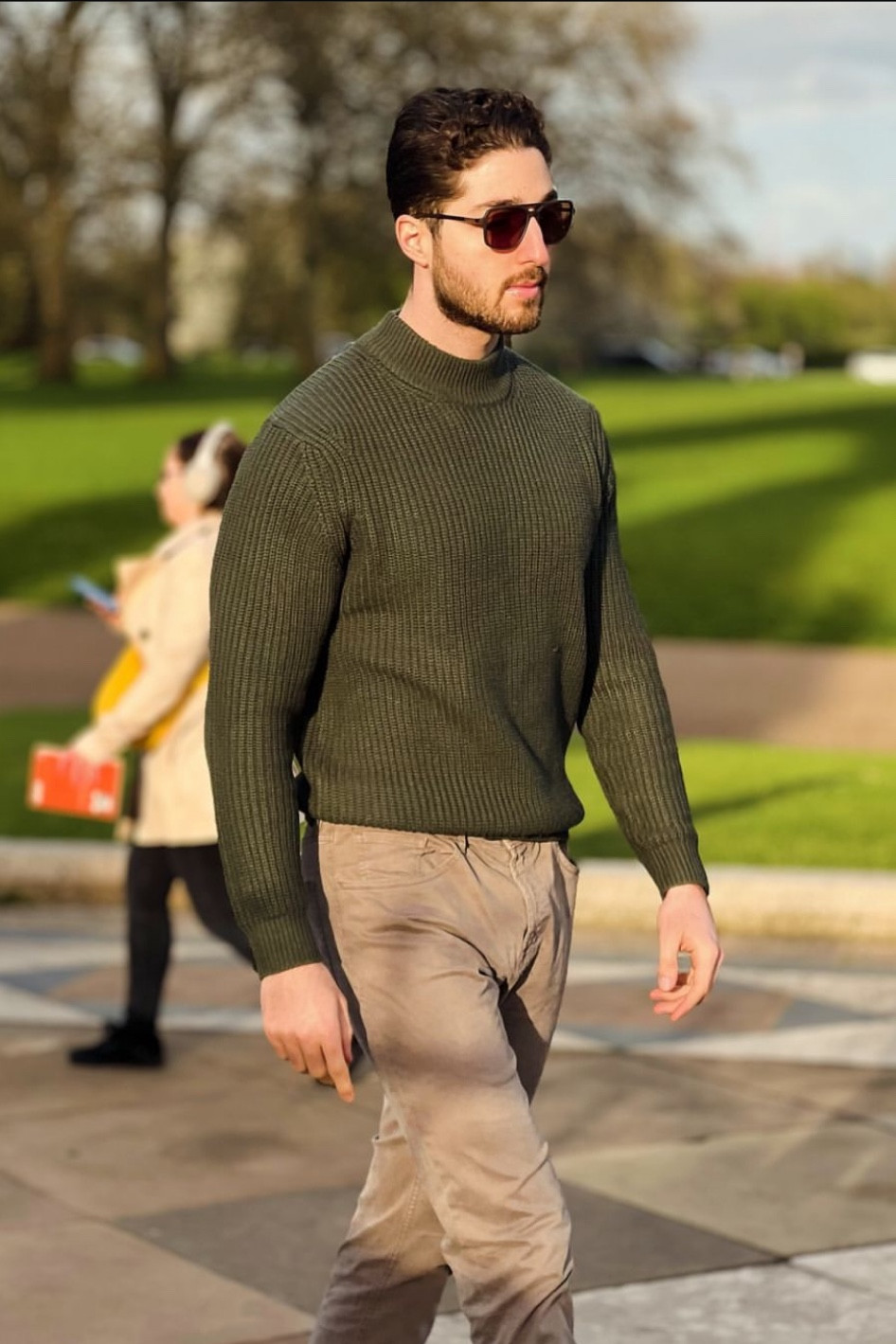 Partner 💕

Massimo Dutti • Burton • Prada 

Slim Fit Chino Trousers in Beige, Burton Green Knitted Sweater, Brown Prada Sunglasses 

Men’s casual outfit, men’s street style outfit, men’s casual smart outfit, men’s London style, mens street style 

#LTKuk #LTKmens #LTKspring