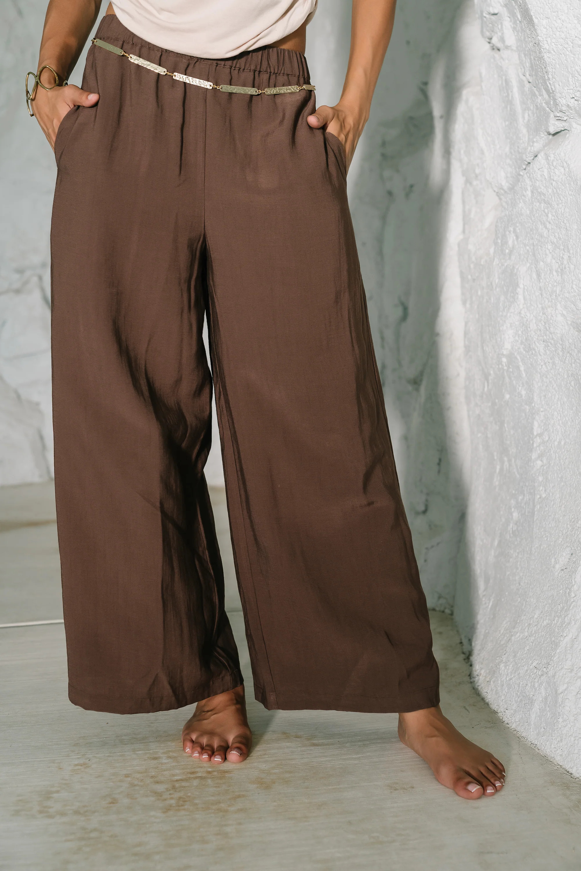 Lee Wide Leg Pants in Brown | Böhme US