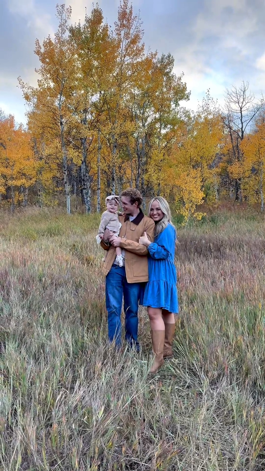 Fall family photos 🫶🏼 

#LTKMidsize #LTKBaby #LTKFamily