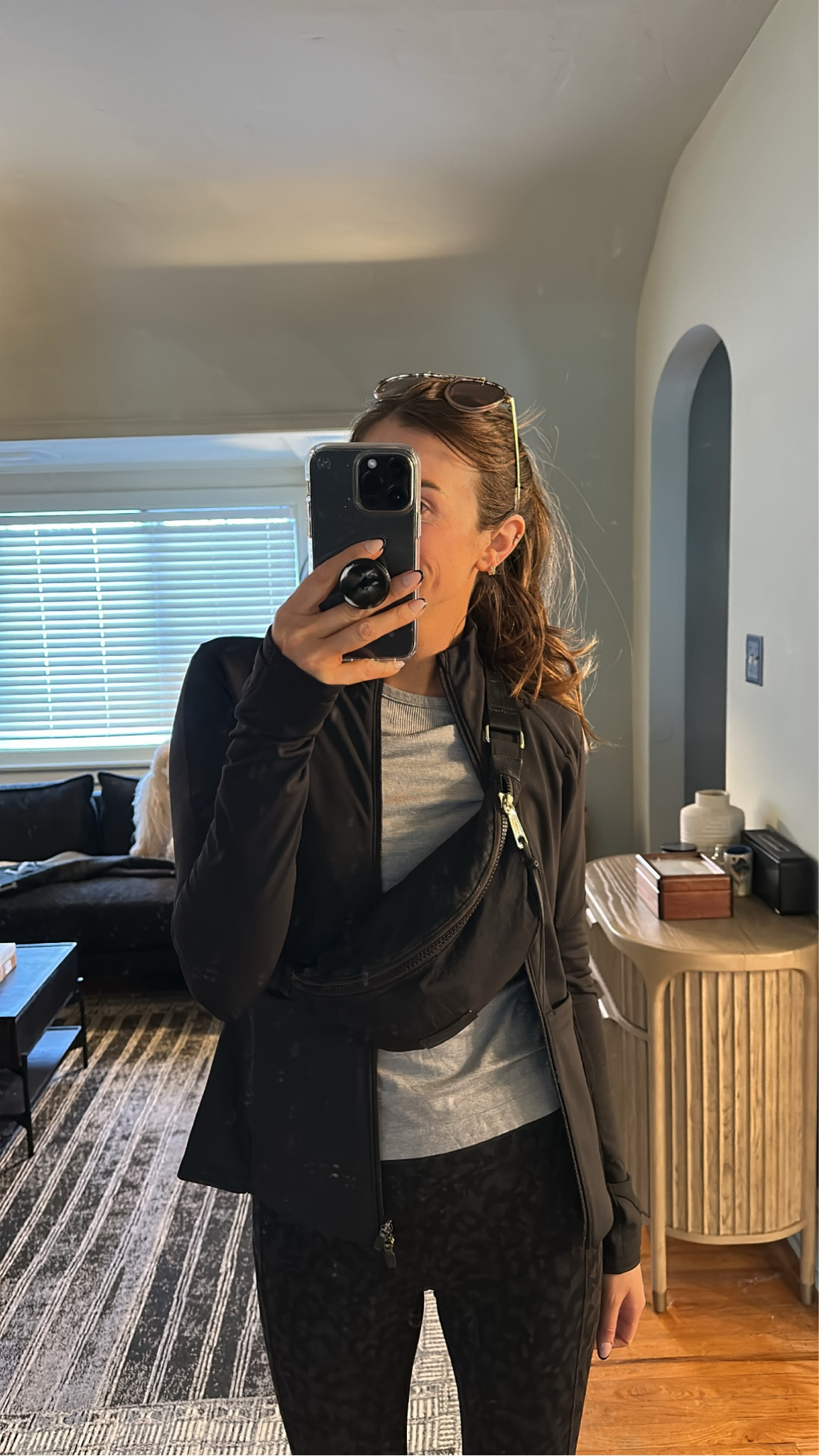 Workout clothes - zip up jacket, longsleeve underscrub, black fannypack; belt bag. Everything TTS, wearing smalls 

#LTKfit #LTKunder100 #LTKunder50
