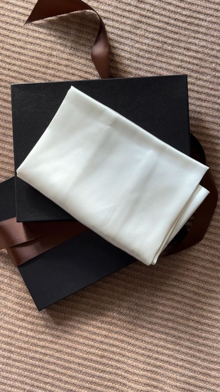 Affordable and easy gift idea- my favorite silk pillowcase! 

#LTKfindsunder50 #LTKsalealert #LTKGiftGuide