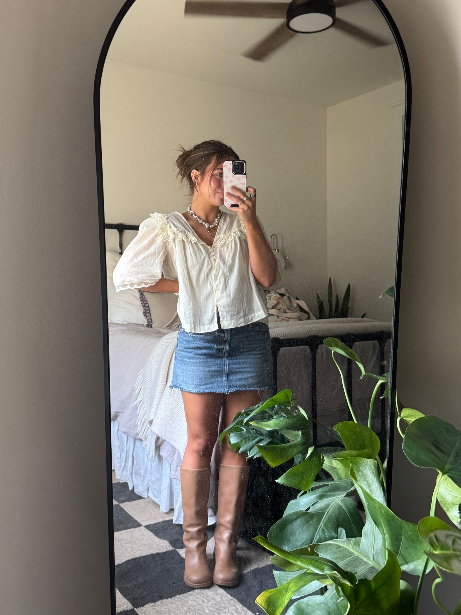 Monday ootd🤍👢🍃

#LTKFindsUnder100 #LTKStyleTip #LTKShoeCrush