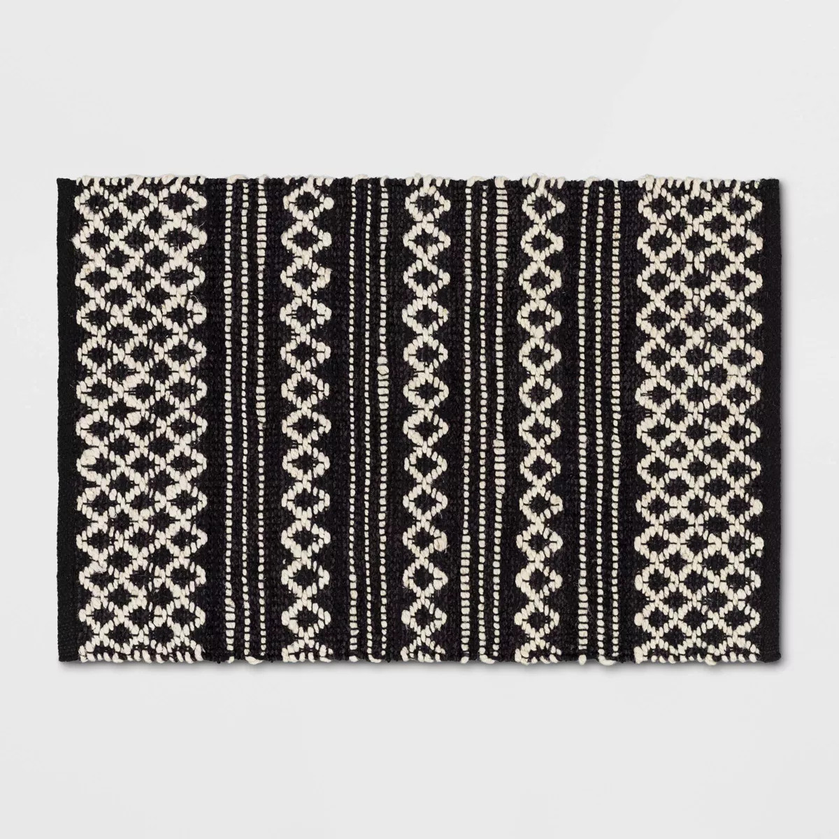 2'x3' Handloom Mixed Fibre Rug Black/White - Threshold™ | Target