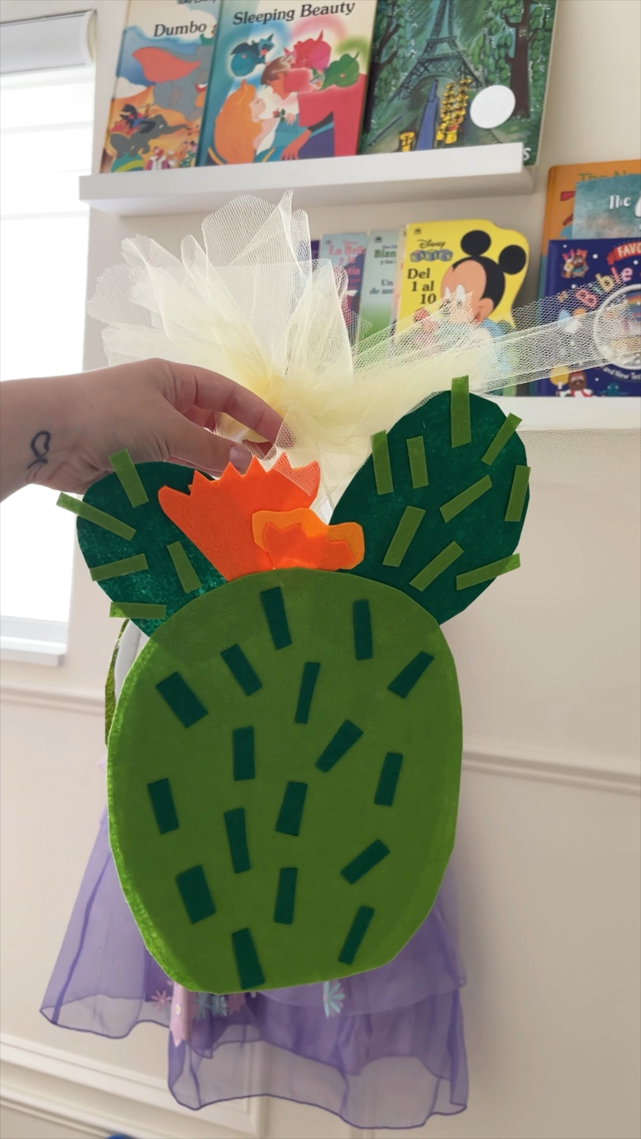 A cactus trick or treat bag for my little Isabela Madrigal! 🌸🌵 #DisneyCraft 

#LTKHalloween #LTKVideo #LTKkids
