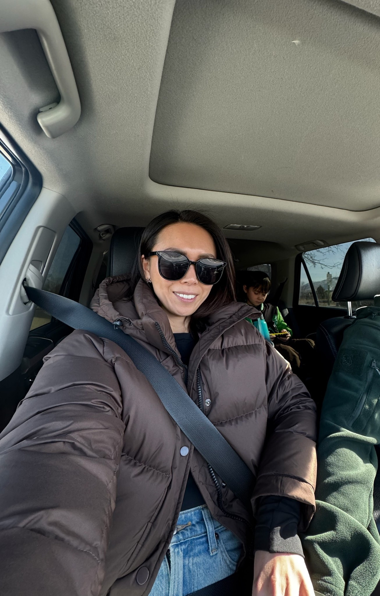 Great-quality puffer jacket 🤎 I’m obsessed with this dark brown color. I’ve been asked a few times if it’s an Aritzia jacket!