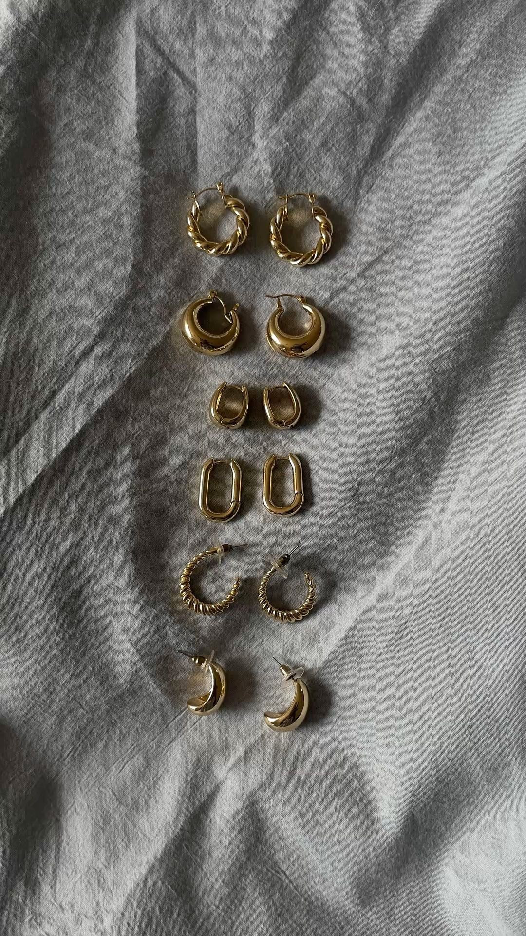 Amazon Gold Hoop Earring Set (Under $15!) ✨

Elevate your everyday look with this affordable gold hoop earring set from Amazon 🤍 Includes chunky hoops, twisted hoops, and minimalist styles. Perfect for mixing, matching, and stacking.

These trendy gold earrings are lightweight, versatile, and give that effortless “put together” vibe without the high price tag.

✔️ Under $15
✔️ Multiple styles in one set
✔️ Perfect for everyday wear or layering
✔️ Great dupe for high-end gold jewelry

#AmazonFinds #LTKUnder50 #GoldHoops #AffordableJewelry #MinimalStyle #EverydayJewelry #HoopEarrings #JewelryStack #AmazonFashion #LTKStyle

#LTKgrwm #LTKootd #LTKSaleAlert