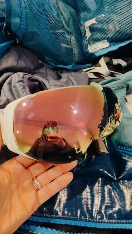 Ski goggles women’s, best ski goggles winter outfits, goggles lenses