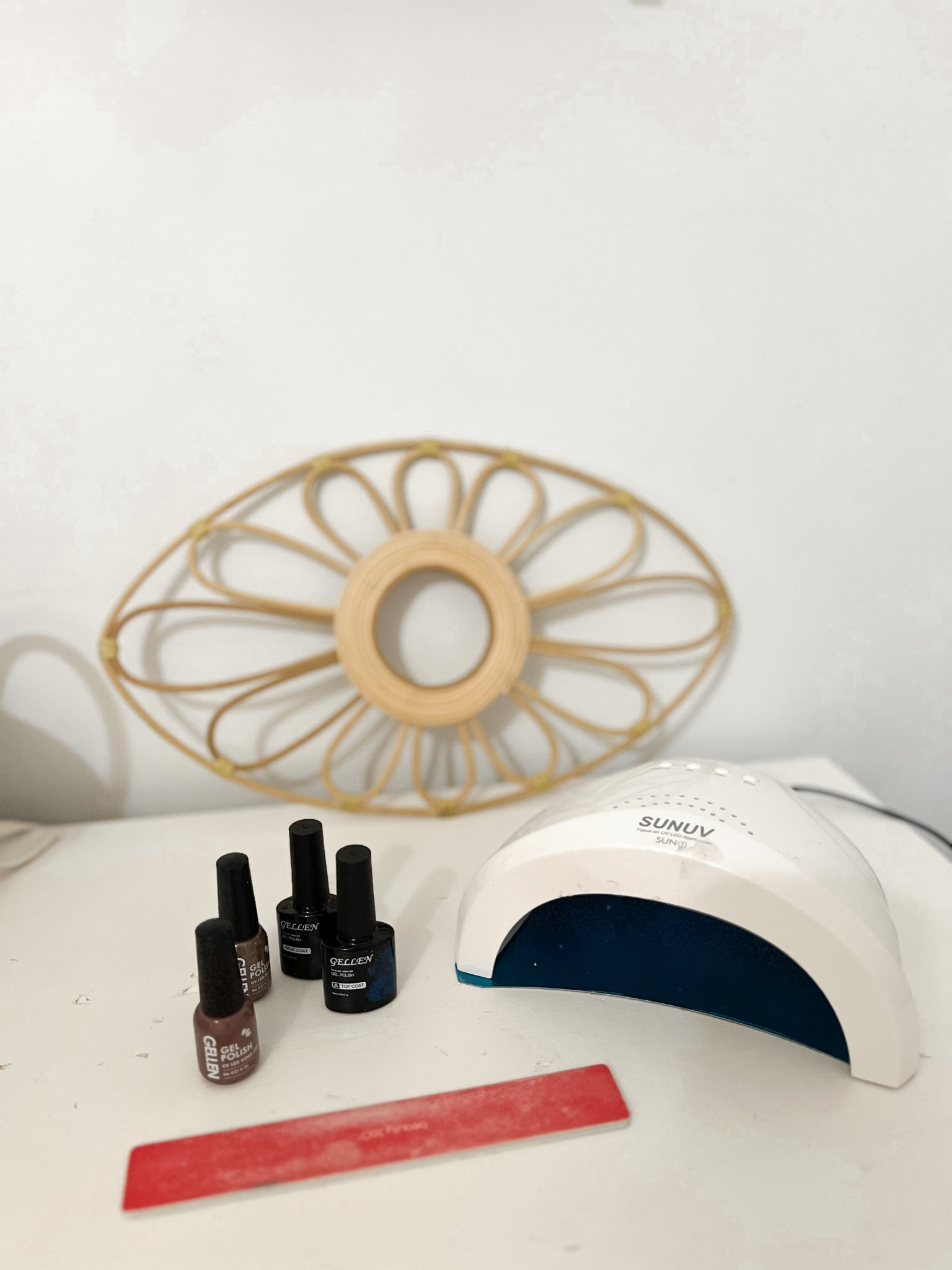 At home UV gel machine & polish 