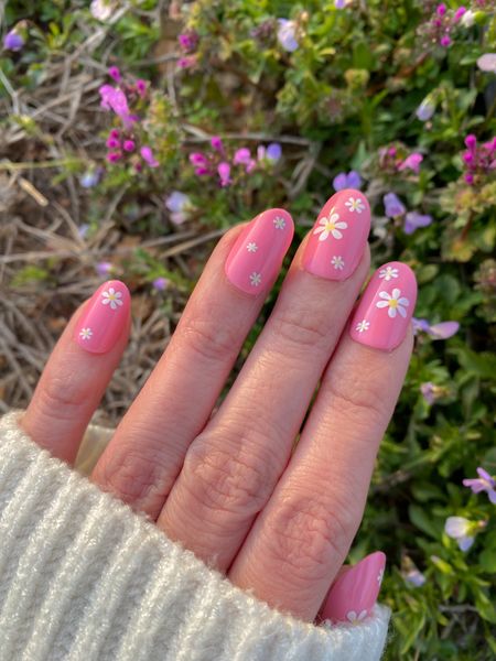 Springtime is coming, and my nails are feeling it!

#ad @PaintLabCo press-on nails are so fun and super quick & easy to put on.  These at-home manicure kits are made of high-quality 7-layer gel technology, are size inclusive, and last up to 14 days.  They are easy to remove and reusable! 

My set is the Pink Daisy, but I’m also in love with the Limoncello, Aura Blue, & Aura Pink sets. 

You can now find @PaintLabCo at Walmart!  I have linked my fave sets in my LTK shop for you to check out. 

#PaintLabPartner #paintlab #pressonnails #athomemanicure #gelnails #walmart #walmartbeauty #ltkbeauty

#LTKstyletip #LTKparties #LTKbeauty