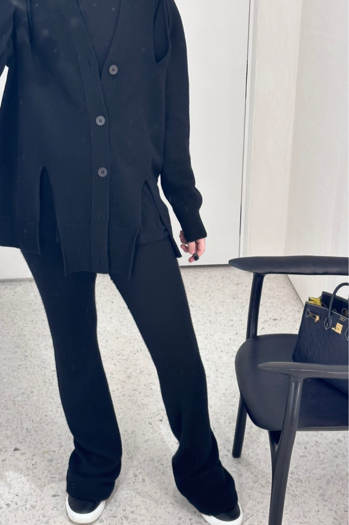 I’m not one to like a cardigan for the most part, but this Alexander McQueen cardigan is an absolute favorite of mine(Size 50IT)! Just a classic black cardigan with cutout details that make it a unique piece for everyday. Paired here with a Rick Owens longline t shirt(Size XL) and Rick Owens ribbed cashmere pants(size medium)

#LTKFind #LTKmens #LTKsalealert