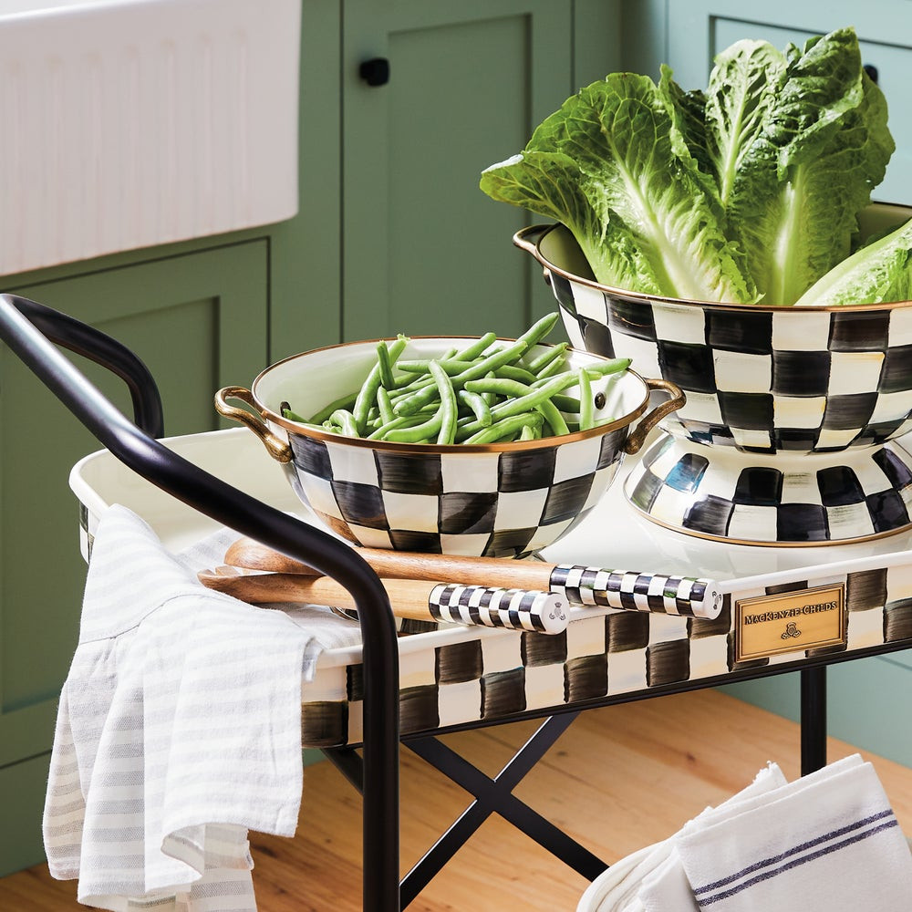 Pattern: | MacKenzie-Childs