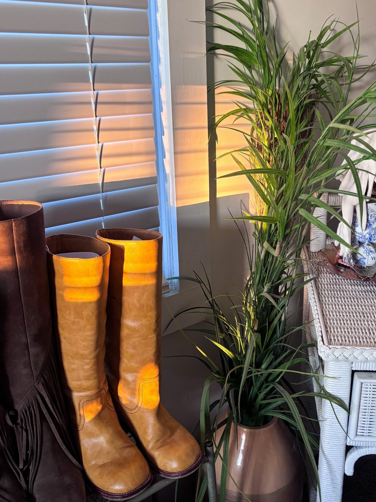 affordable banana boots 🍌 for the win! these campus frye dupes have lasted me over a year now and are so similar to my actual frye’s it’s amazing! 

#LTKootd #LTKU #LTKFindsUnder100