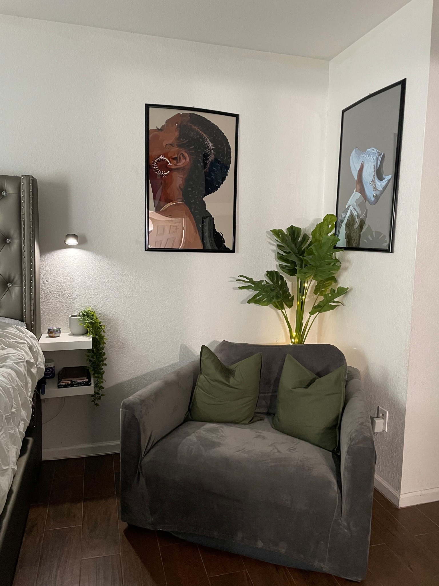 Loving this little corner in my room 

#LTKdayinmylife #LTKHome