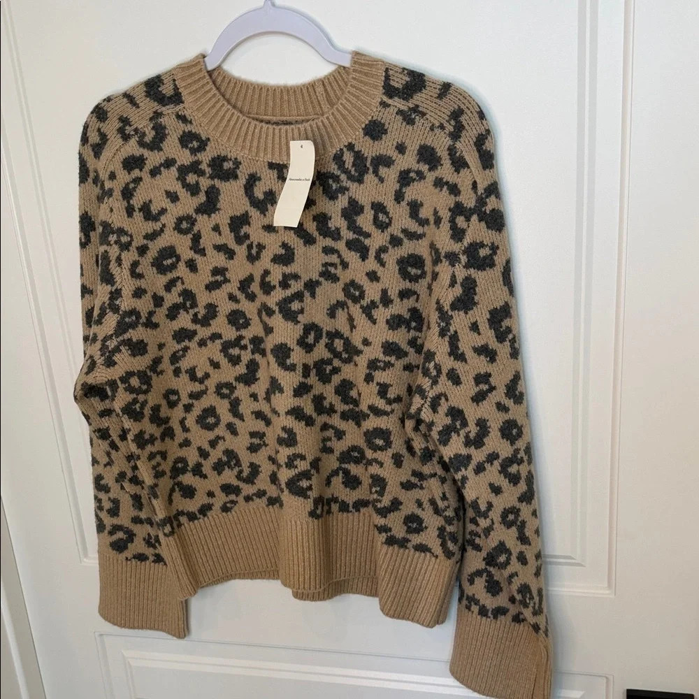 Abercrombie & Fitch Tan and Black Leopard Sweater | Poshmark