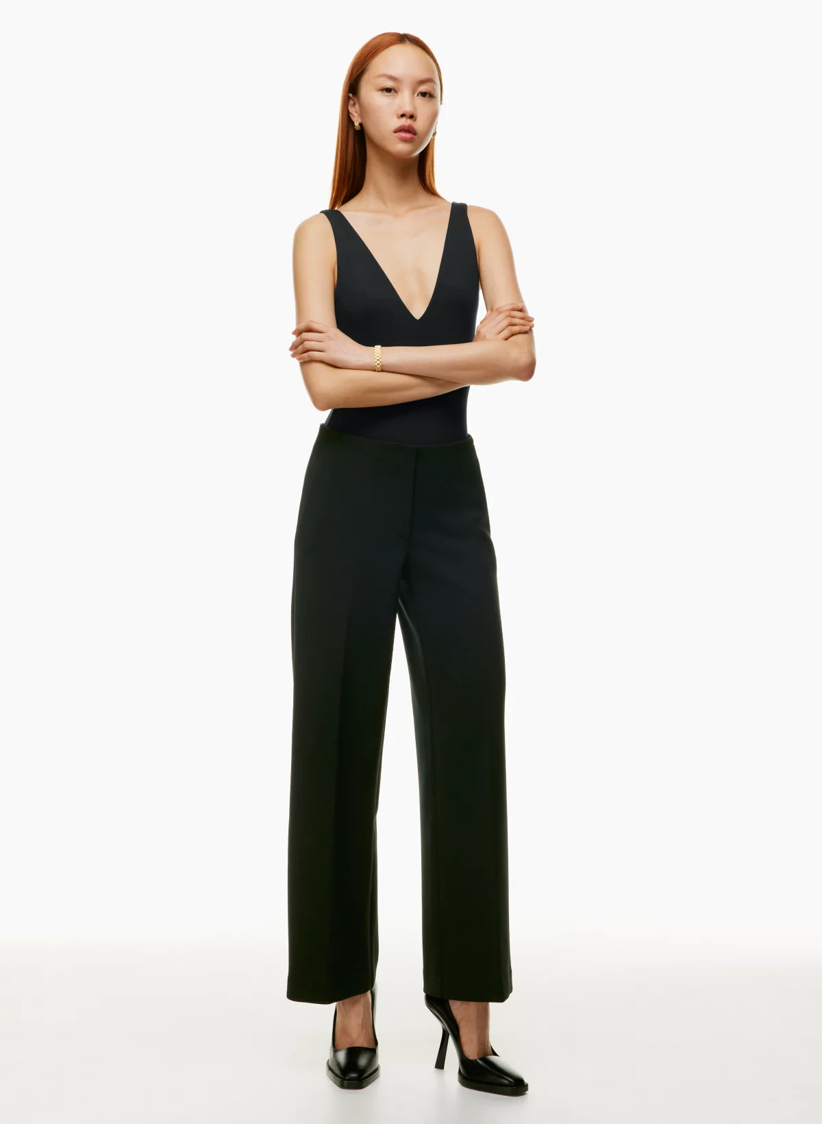 CONTOUR V-NECK BODYSUIT | Aritzia