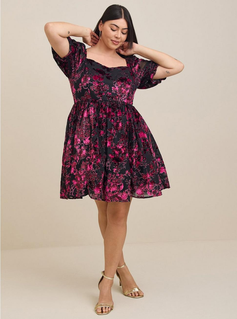 Mini Burnout Velvet Babydoll Dress | Torrid (US & Canada)