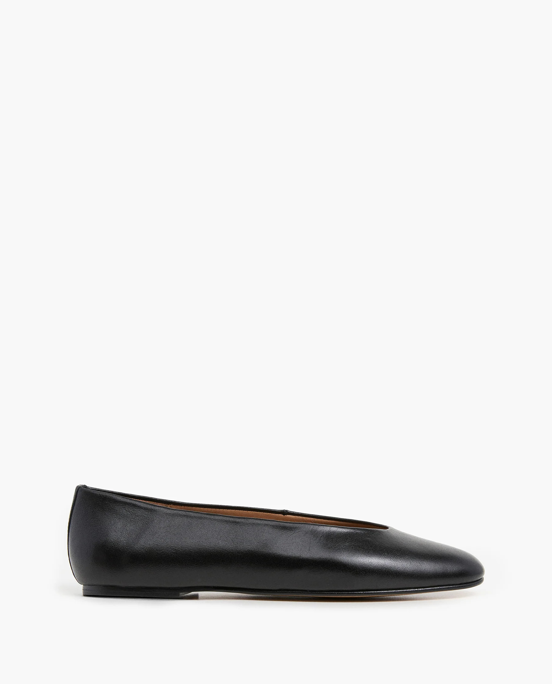 Pandora Leather Black | Flattered