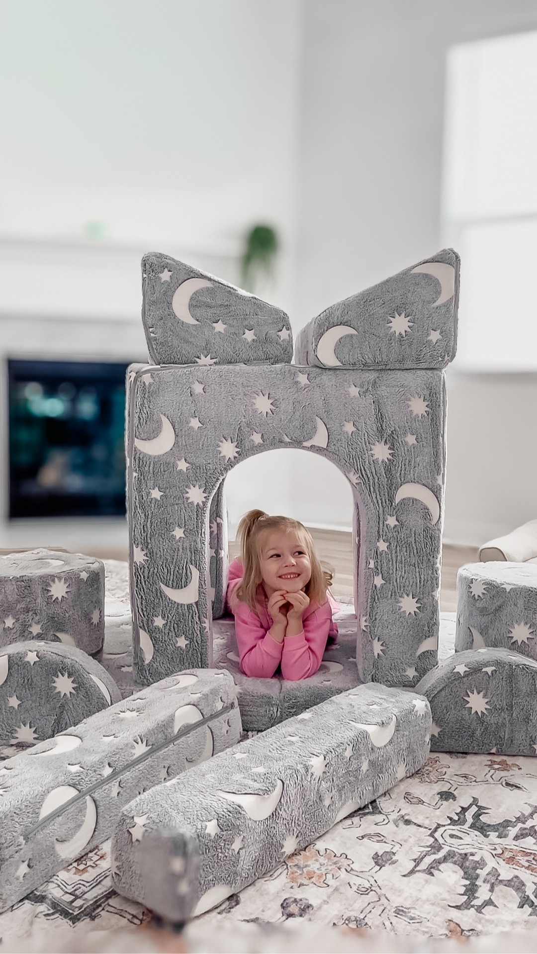I found the coolest 14-piece play couch from @shoptemu and the price is unbeatable! It’s super soft, machine washable, and GLOWS IN THE DARK! Comment COUCH and I’ll send you the direct link! 🌙
•
•
#playroomfinds #temufinds #temu #playcouch #playroom

#LTKKids #LTKmomlife #LTKHome