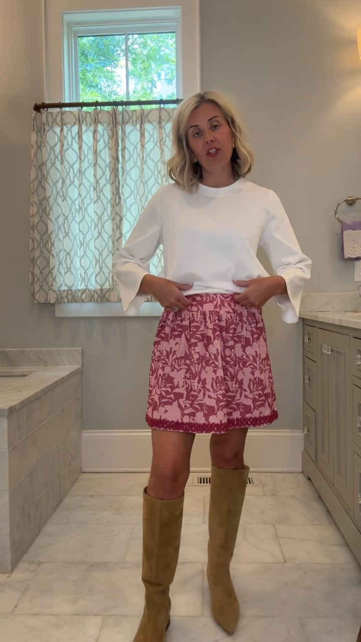 Tnuck Friends & Family Sale
9/22-9/24
15% off orders over $250
20% off orders over $500
Code: FAMILY

Love taking a set and styling with other pieces in my closet. I’m in xs top & skirt and 8 boots tts. 

#LTKSaleAlert #LTKOver40 #LTKSeasonal