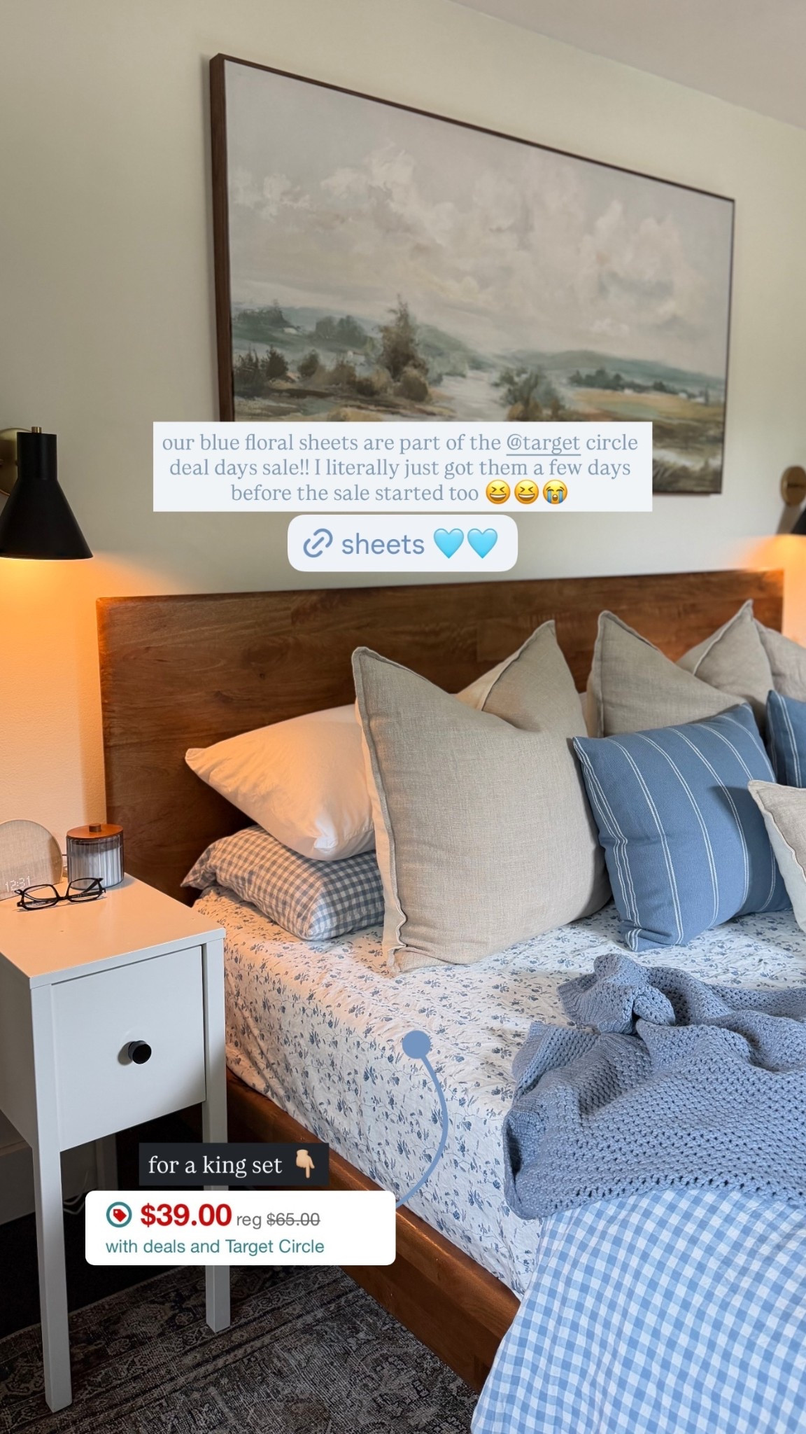 our blue floral sheets are part of the @target circle deal days sale!! I literally just got them a few days before the sale started too 😆😆😭 for a king set 👇🏼