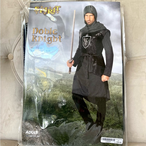 Noble Knight: Men’s Black & Silver Costume (Medium) | Poshmark